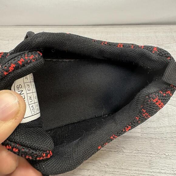 Strikeforce KR Flyer Bowling Shoes Men's 6.5 Black Red Mesh Athletic Style - Picture 11 of 13